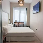 Hotel Akla 2*