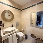 Akla Hotel
