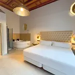 Hotel Akla