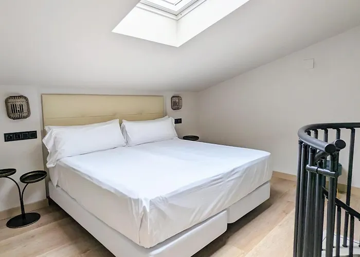 Akla מלון בדאחוז